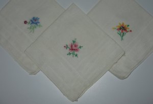 Set of 3 Petite Point Flowers