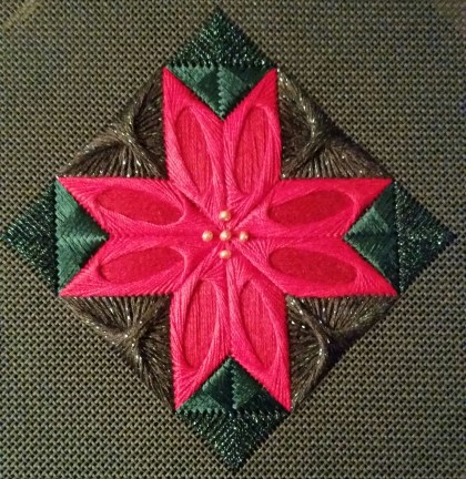poinsettia-ornament-debbees-designs