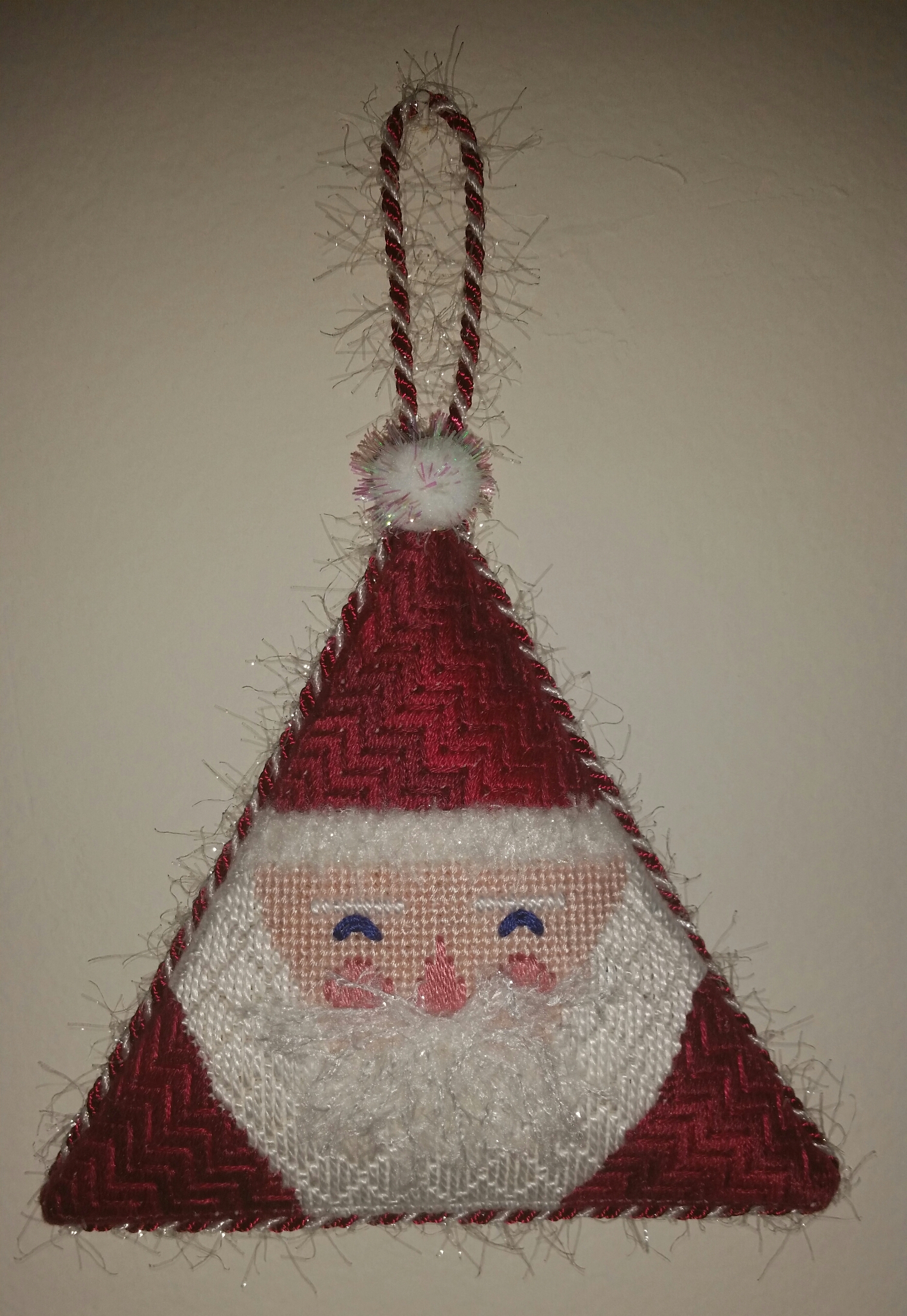 triangle-santa